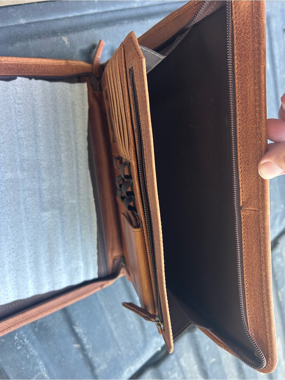 Brown Leather Zippered Portfolio - Picture 5 of 12